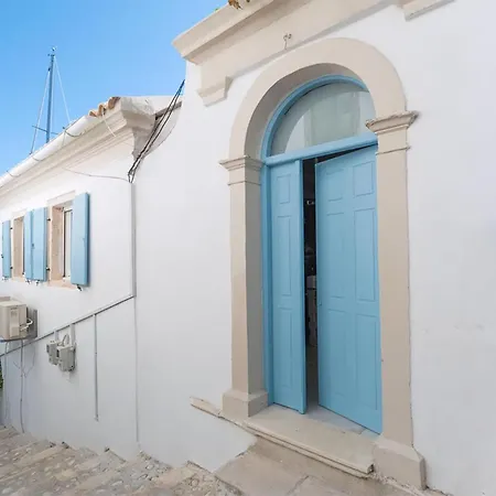 Villa The Harbour House *