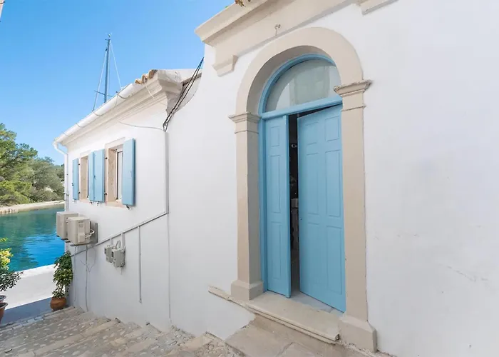 Villa The Harbour House *